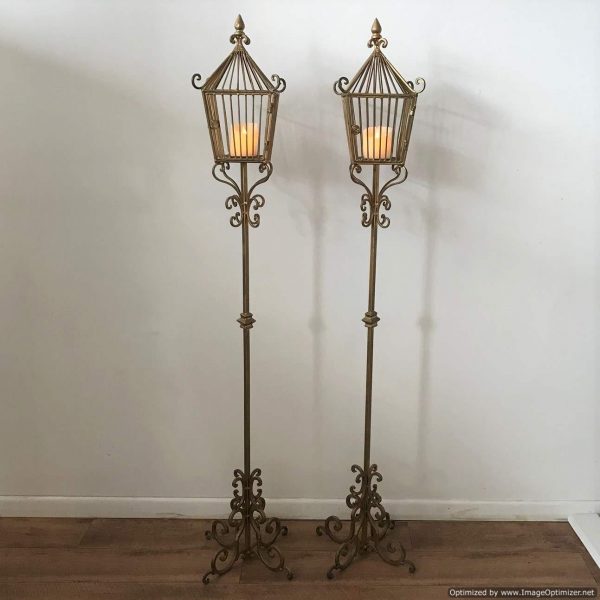 birdcage lantern on stand | Candle Holders