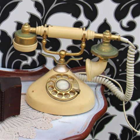 vintage Victorian phone | Other Props & Décor