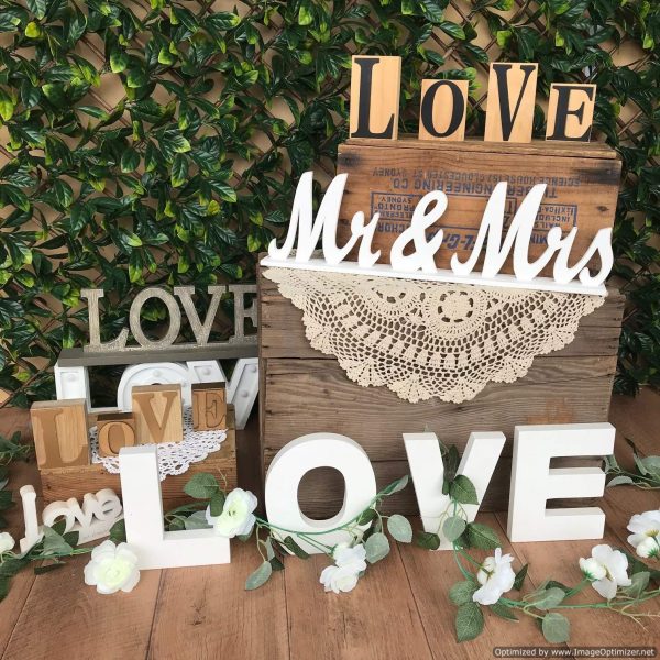 LOVE signs/letters | Signage & Easels