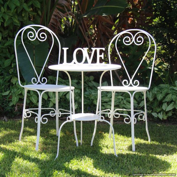 Scroll heart garden setting | Signing Table & Chairs